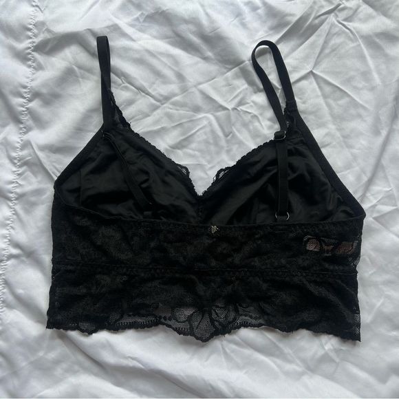 Victoria’s Secret PINK - Black Lace Bralette - Size Medium - Picture 6 of 9